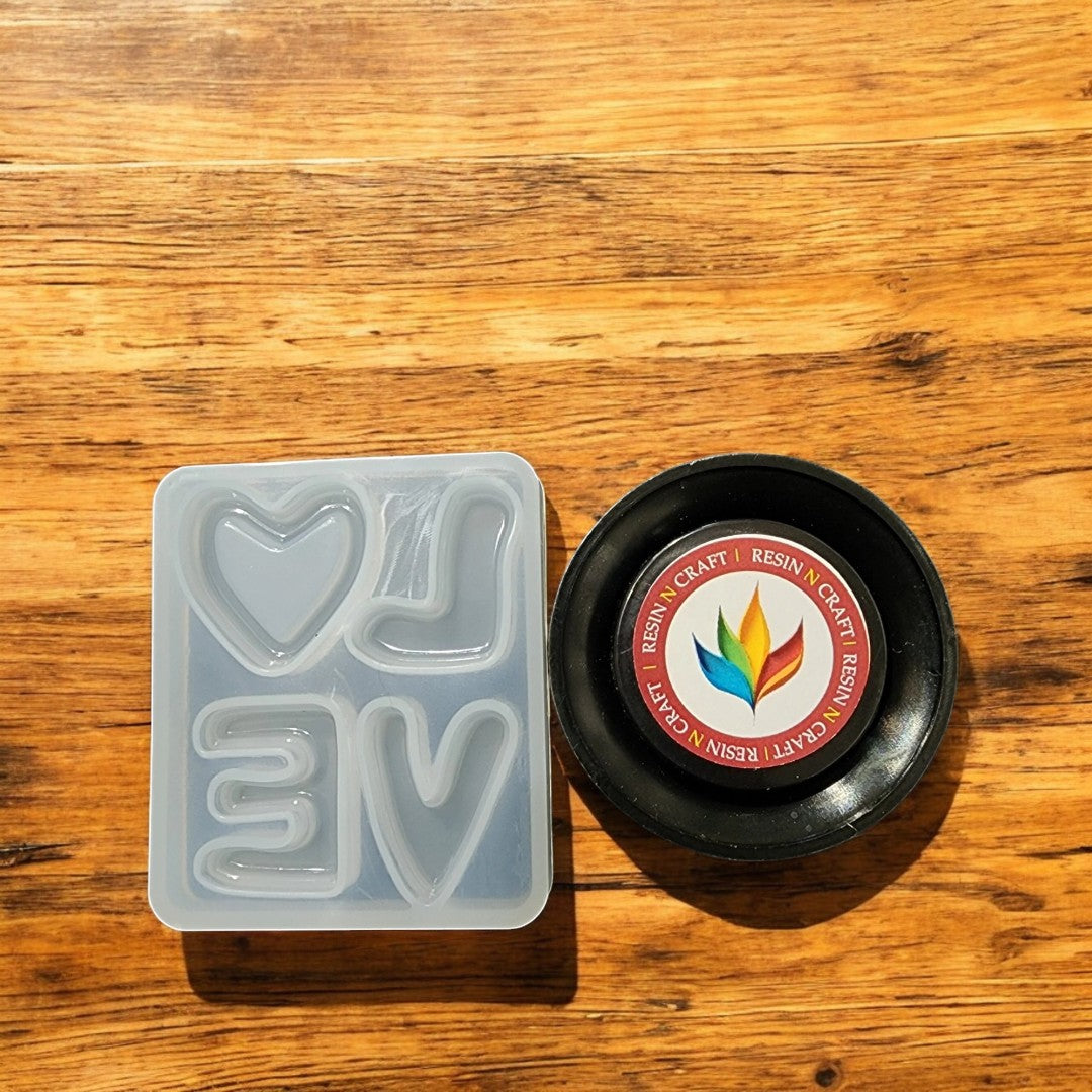 4 in 1 Love Mould