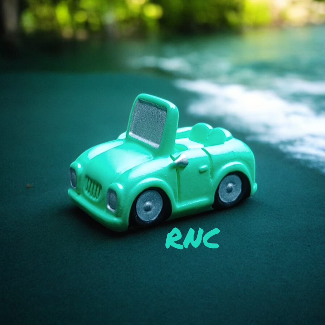 1480486 Green Sports Car