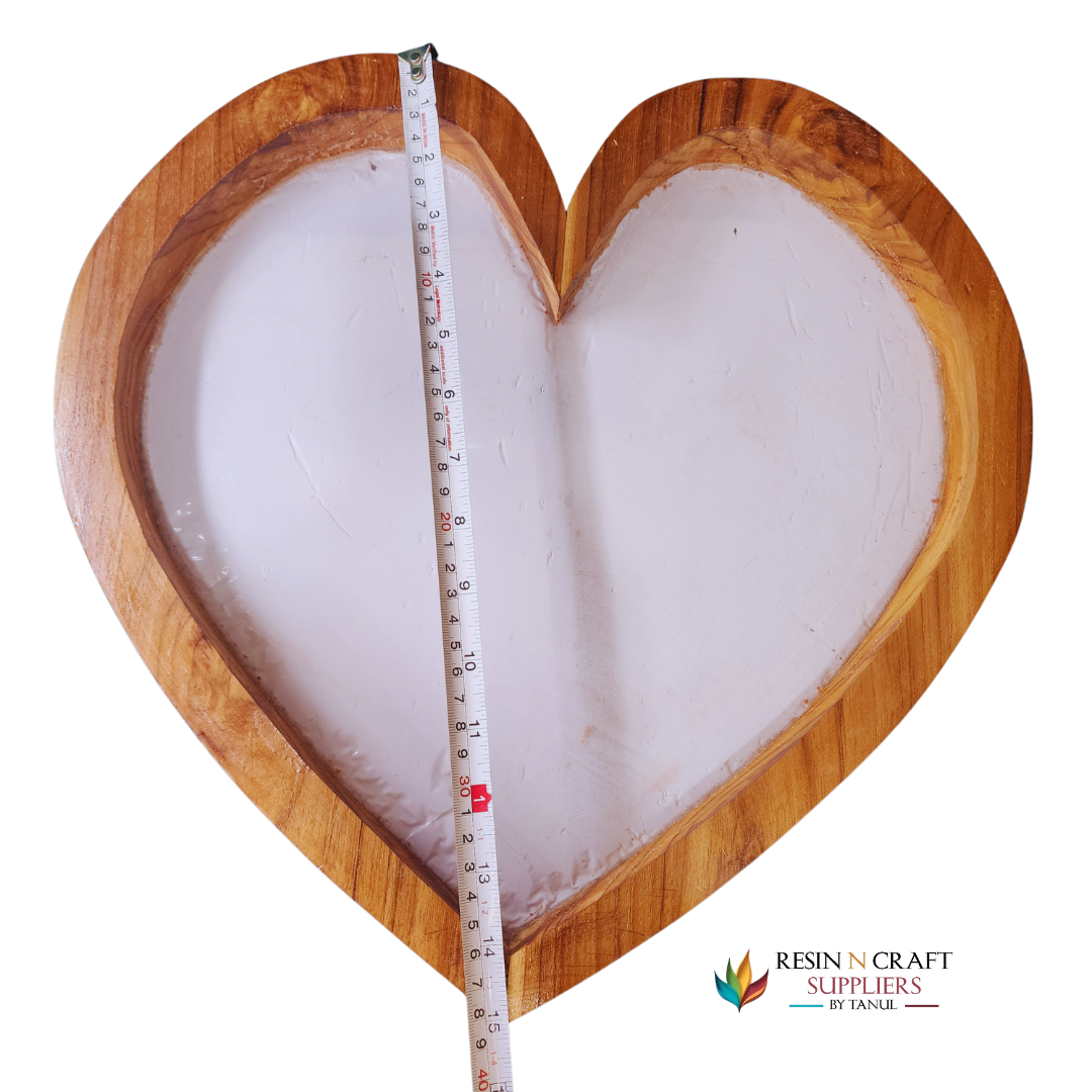 15"×20mm Heart Shape Floating Acrylic Frames In Teakwood