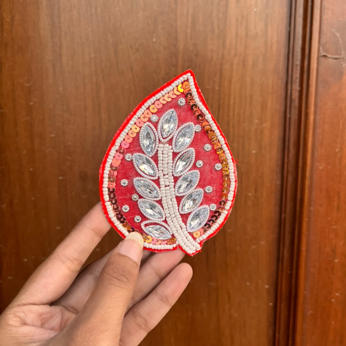 Red Leaf Beaded Patch – Decorative Leaf Patch for Toran, Bandhanwar & Resin Art