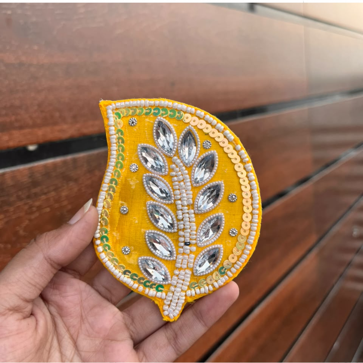 Leaf Beaded Patch – Decorative Leaf Patch for Toran, Bandhanwar & Resin Art