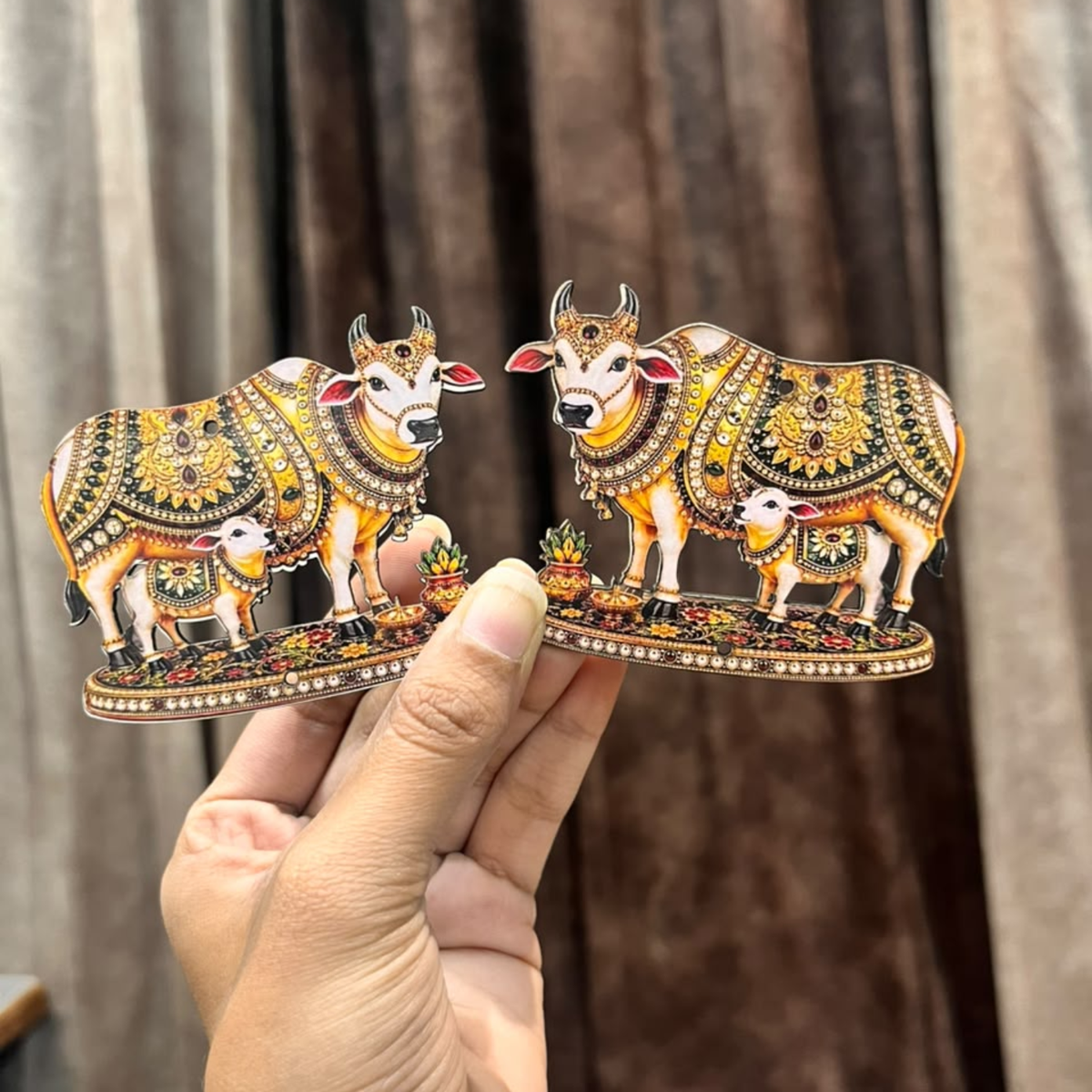 Cow & Calf MDF Cutout Pair 4×4 Inch – Pack of 2 | Gau Mata MDF Cutout for Resin Art, Toran, Bandhanwar & Décor