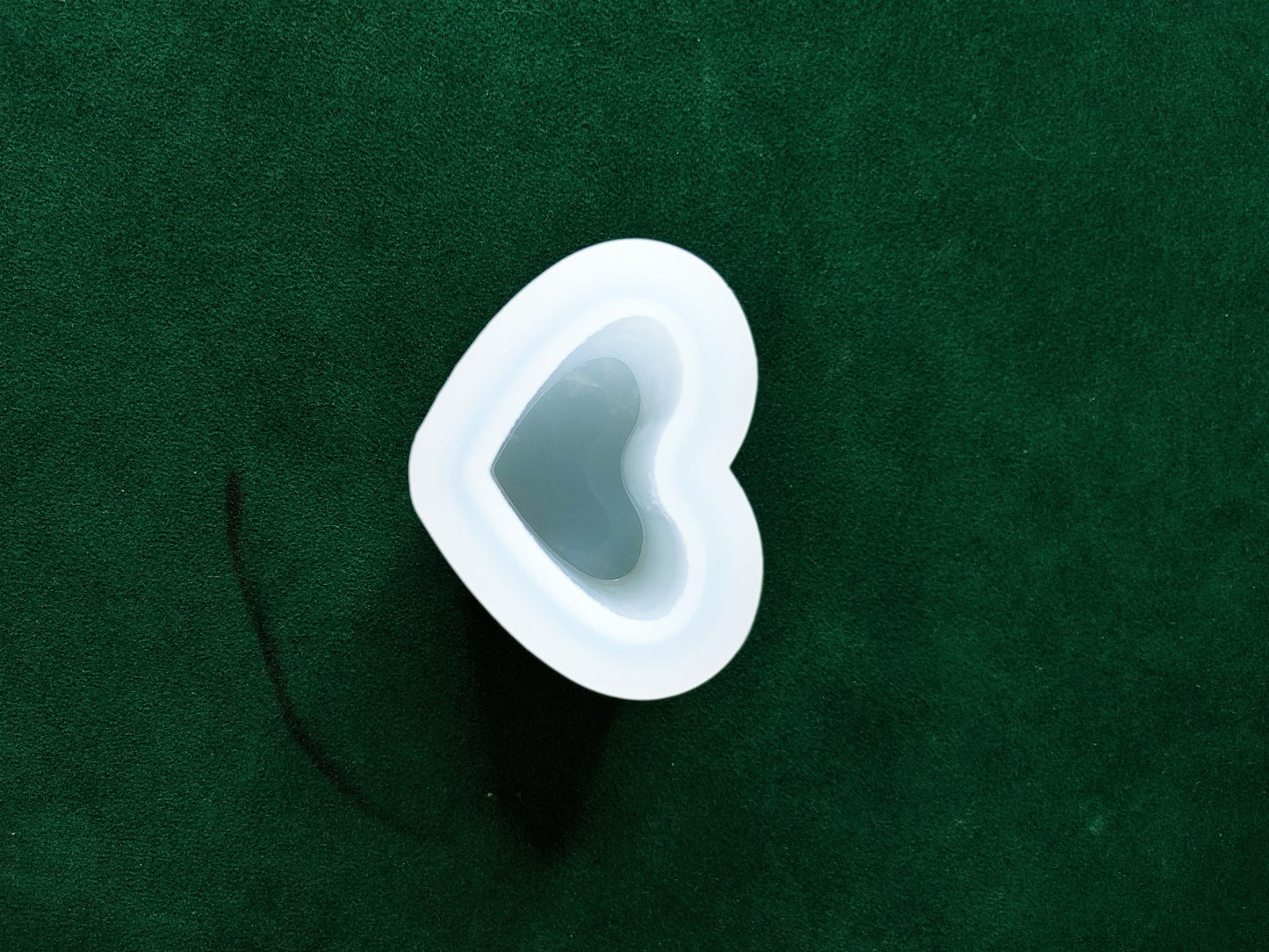 SM0211/84058 Heart Pen Stand Mould