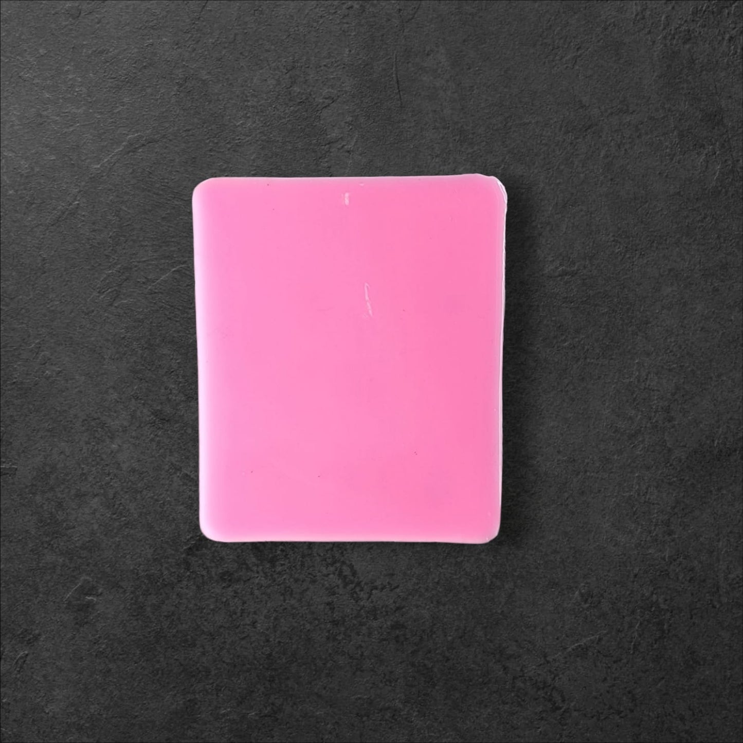 14 Cavity Sea Shell Mould – Pink