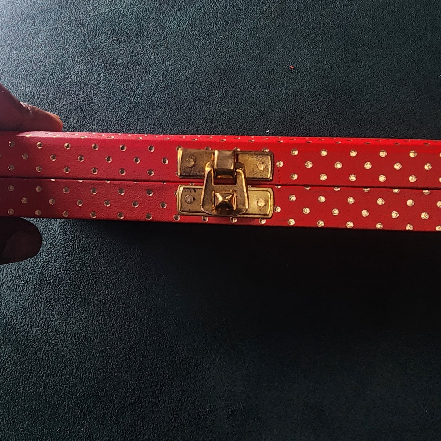 Rakhi Box Pack With Leather Cloth
