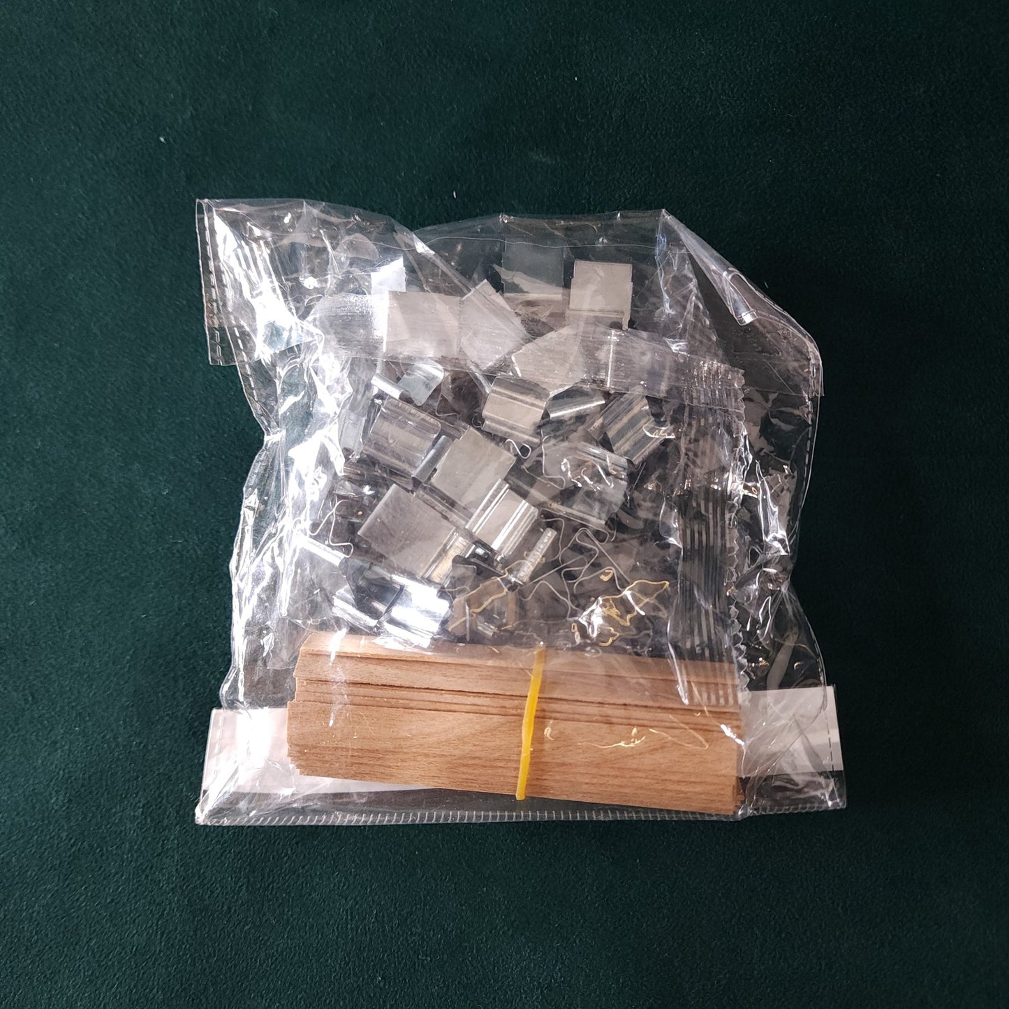 Wooden Wick with sustainer