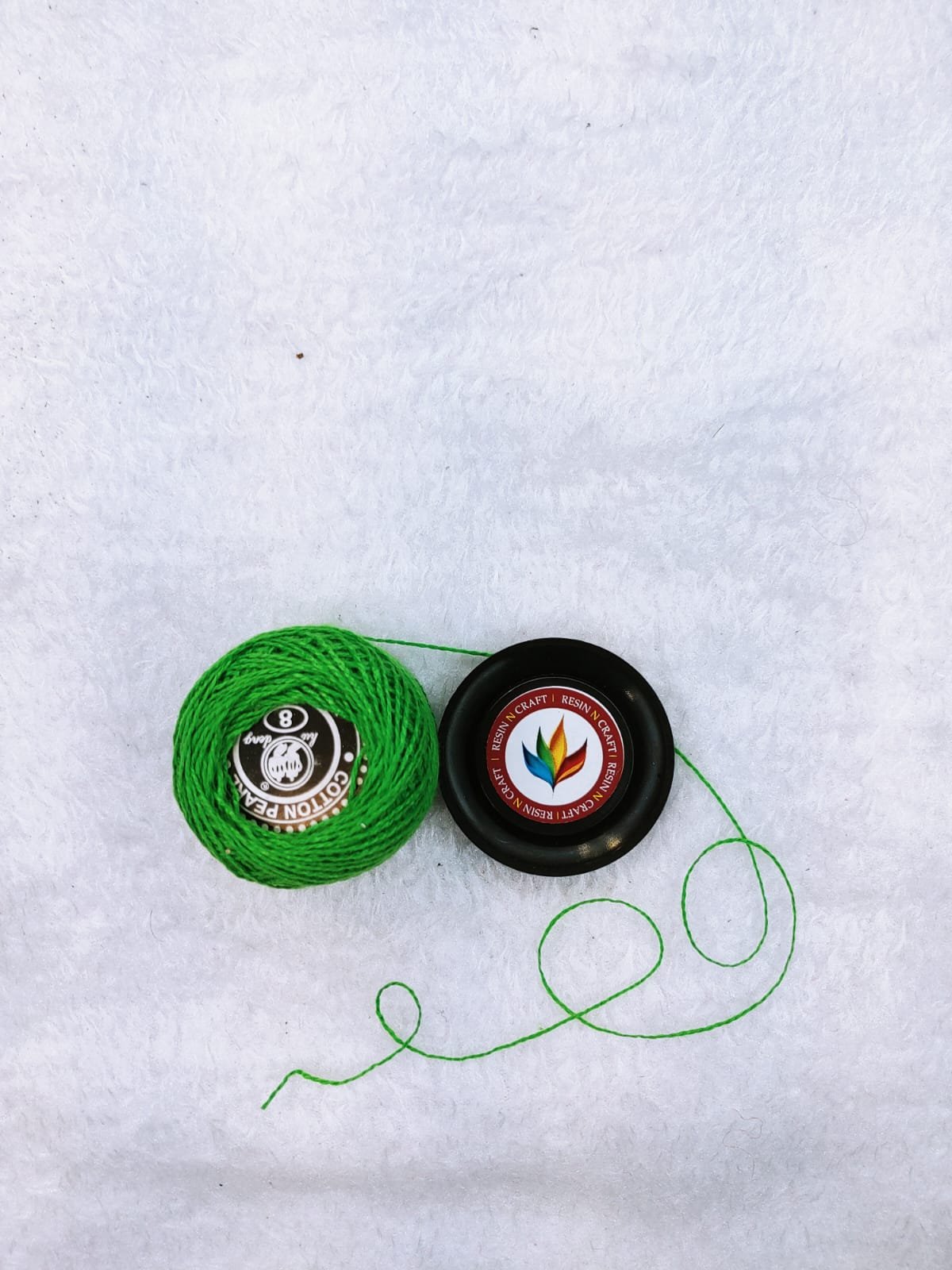 EMBROIDERY THREAD - GREEN