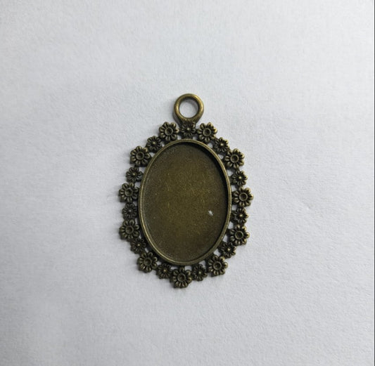 Antique Vintage Bezels - B4