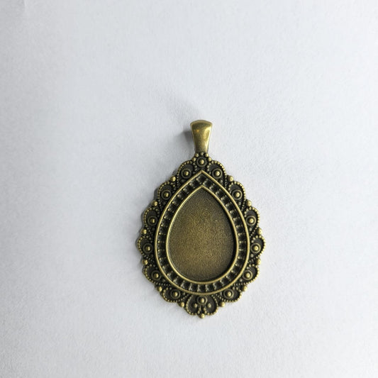 Antique Vintage Bezels - B22