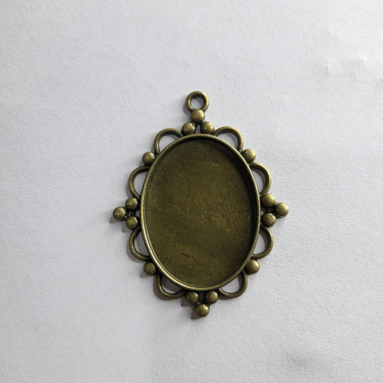 Antique Vintage Bezels - B15