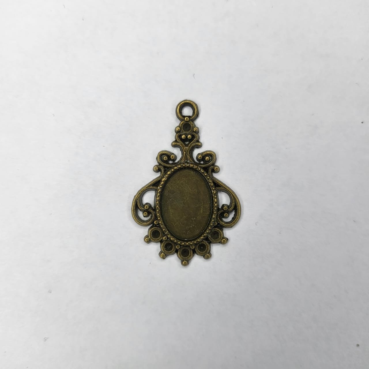 Antique Vintage Bezels - B44