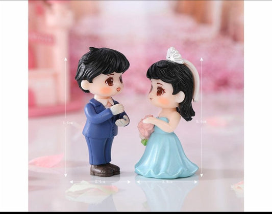 WEDDING COUPLE - B MINIATURE