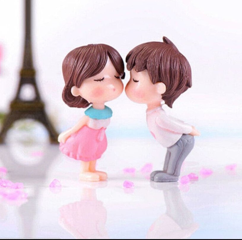 KISSING COUPLE - A1 MINIATURE