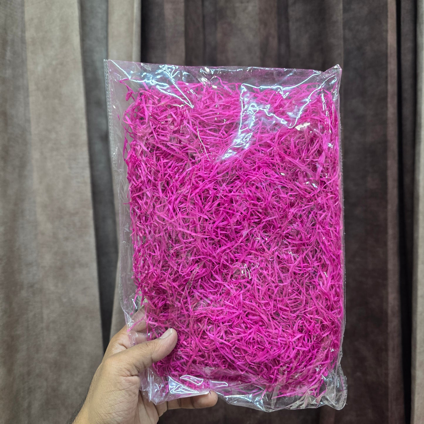 Crinkle Cut Paper Shreds For Packing – Hot Pink (40 Grams)