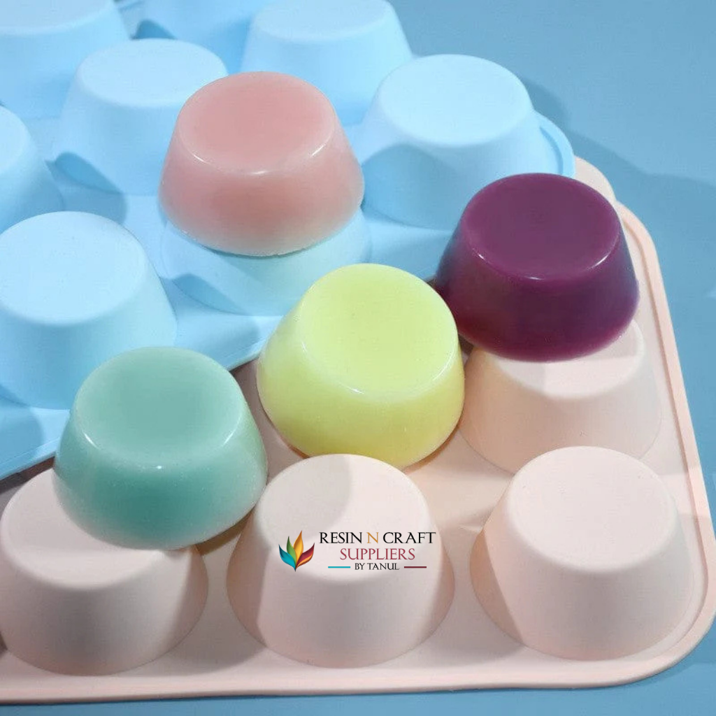 12 Cavity Cup Cake, Soap & Candle Mould