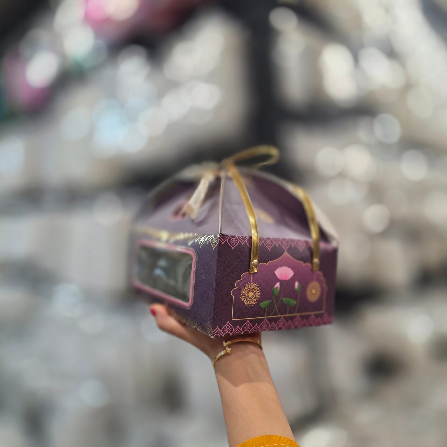 Gift Hamper Box with Window – Card Paper Bag Style