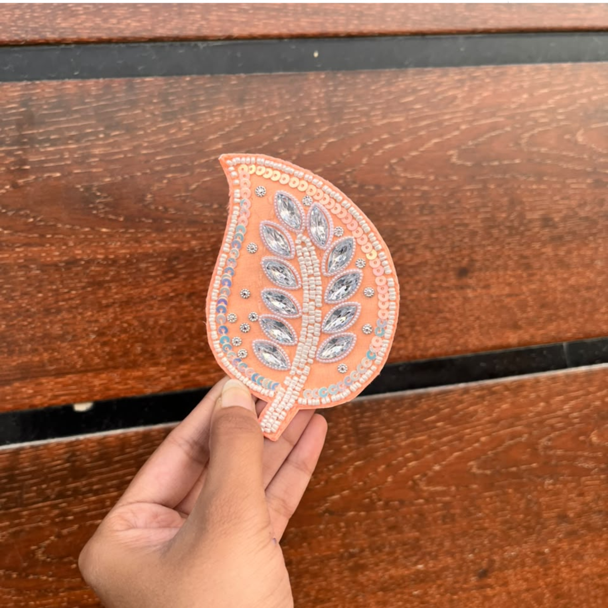 Leaf Beaded Stone Patch – Decorative Leaf Patch for Toran, Bandhanwar & Resin Art