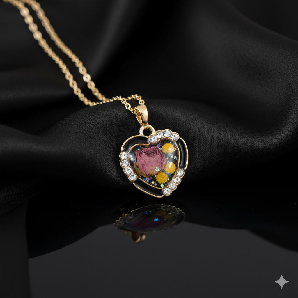 5Pcs Heart Shape Charm Bezels With Black Enamel.(RBZ293) (GOLD)