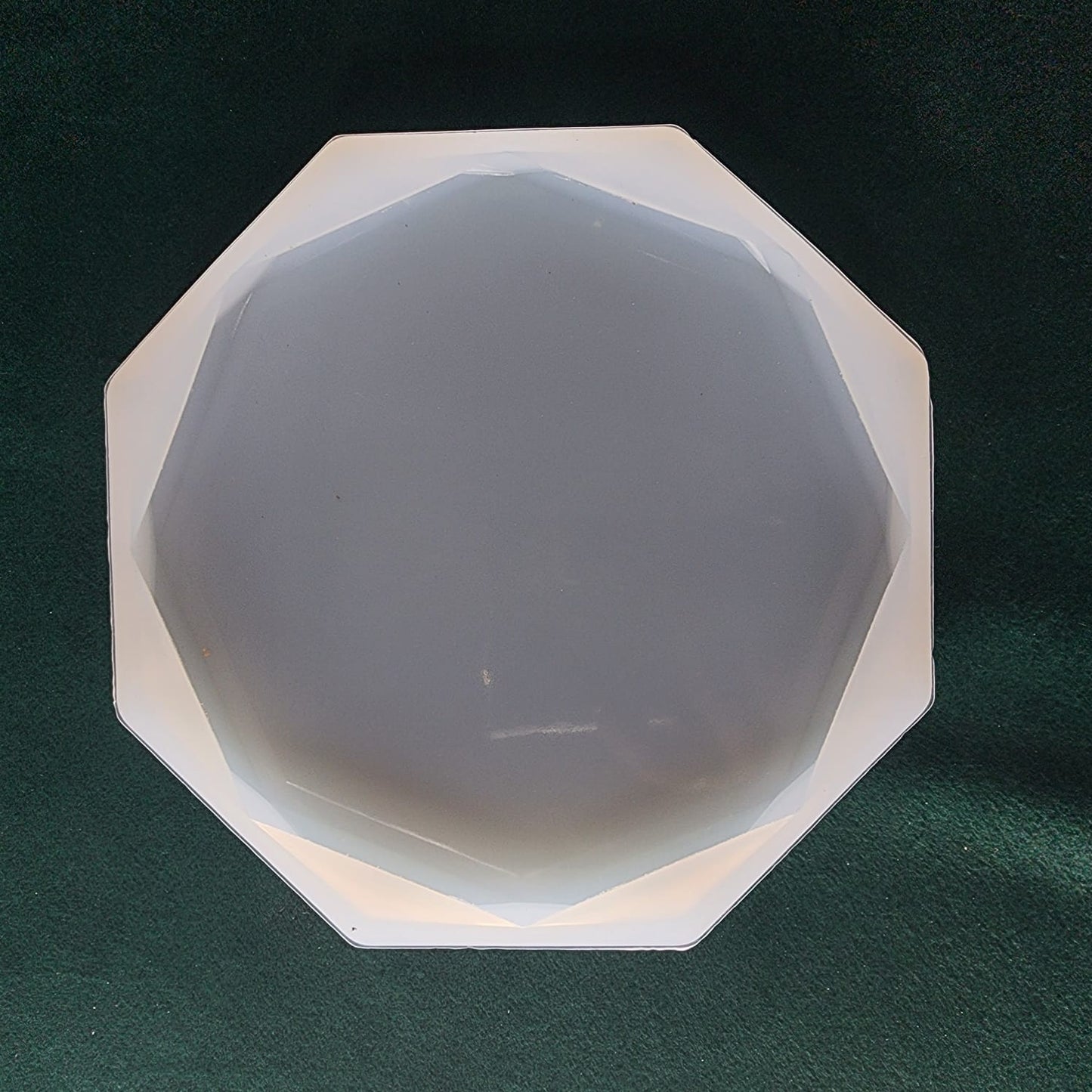 Round Diamond Cut Mold