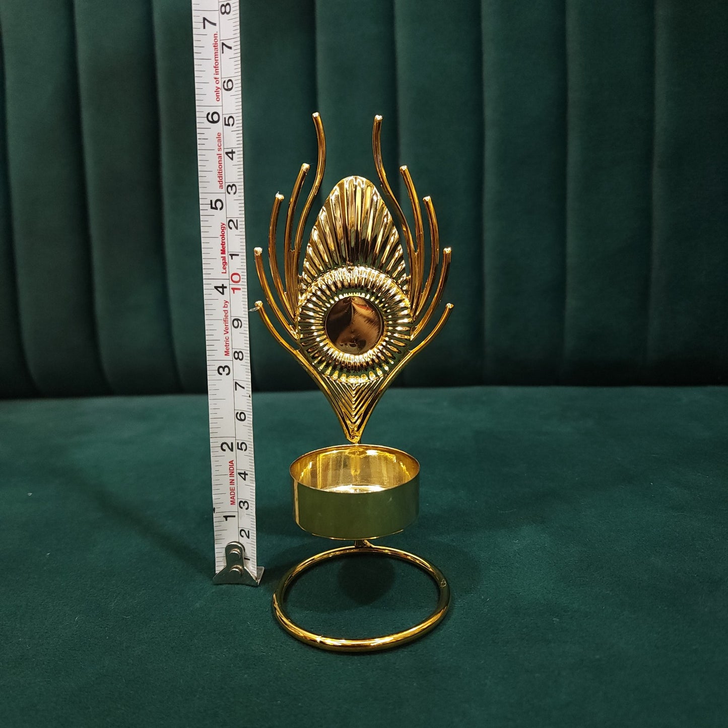 Majestic Feather T-light Stand (Metal)